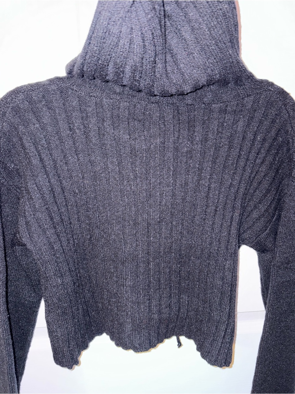 Cropped Ribbed Knit Hoodie - Picture 5 of 5